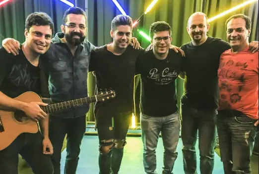 Apresentação musical ao vivo
